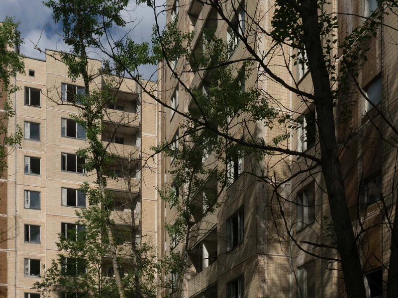 Припять — Проспект Будівельників 32