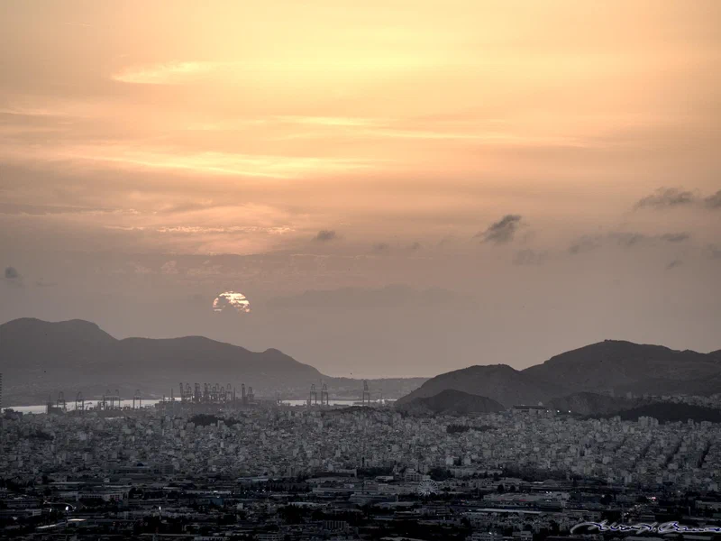 Pollution makes for good sunsets