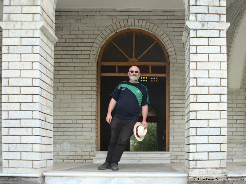 This is what the scene looks like with the camera adjusted to the church. When you're inside, your brain refuses to believe that the walls are not upright, and gravity pulls you in completely weird directions.